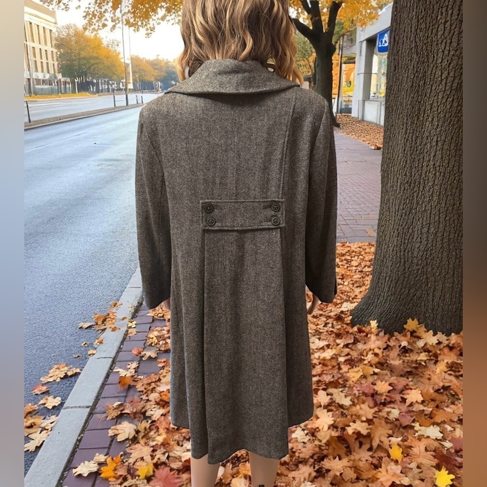 Cabi Shakespeare Tweed Overcoat Grayish/Brown Size 12 Wool Blend Knee Length - Picture 3 of 16
